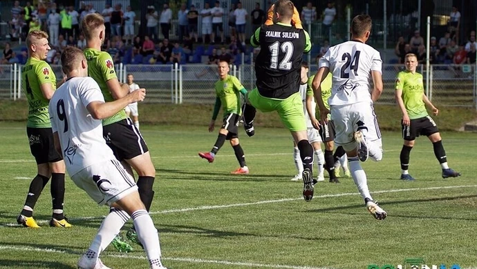 Wyniki IV ligi łódzkiej. Polonia wysoko przegrywa w Sulejowie