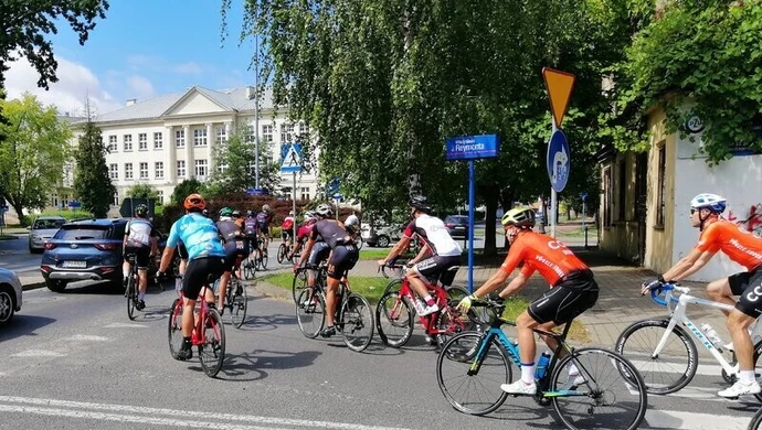 Kolarze przemierzyli powiat piotrkowski
