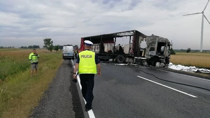 Wypadek na DK nr 12. Droga zablokowana [AKTUALIZACJA]