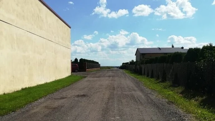 Gmina Wola Krzysztoporska: Dofinansowanie na drogę w Gomulinie