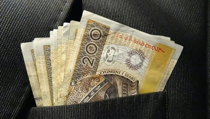Miejski rzecznik konsumentów w Piotrkowie wyjaśnia, czym są wakacje kredytowe