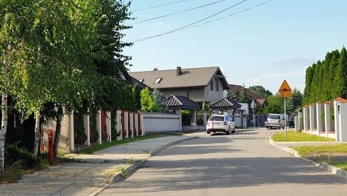 Mieszkańcy muszą zapłacić za wybudowanie drogi