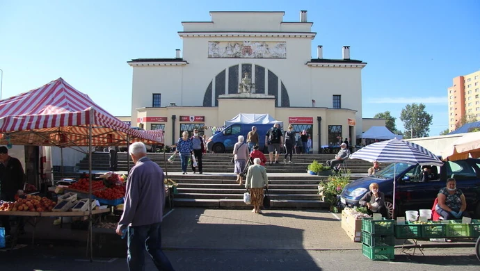Kolejne organizacje włączają się w spór o targowisko miejskie