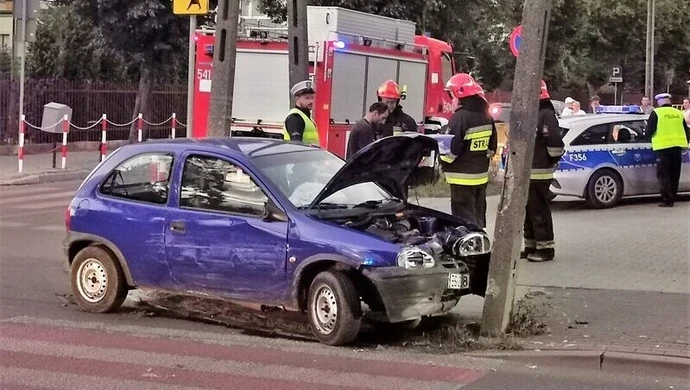 Gruzin bez uprawnień sprawcą kolizji