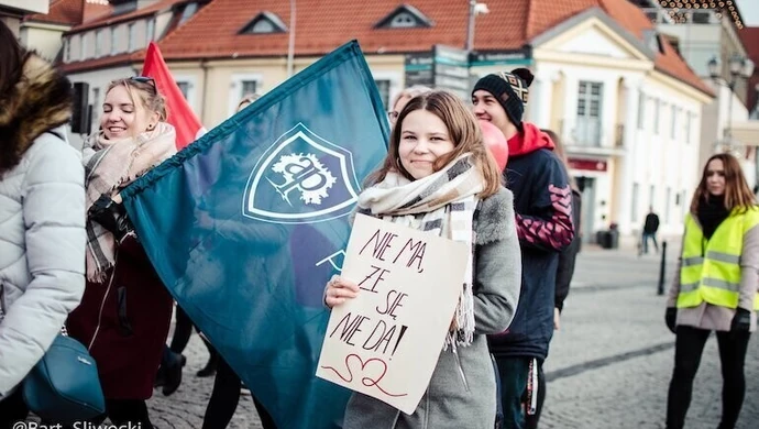 Wstąp w szeregi Akademii Przyszłości