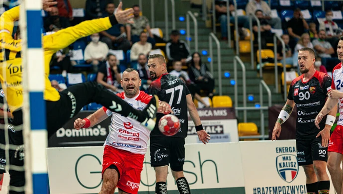 Piotrkowianin przegrał w Kaliszu 7 bramkami