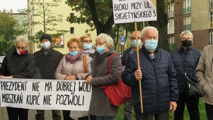 Protestowali przed Urzędem Miasta, ale... nie kupcy