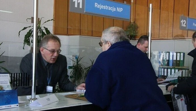 Zmiana organizacji pracy urzędów skarbowych z czerwonej strefy