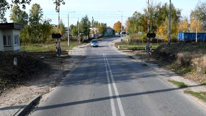 Powstanie brakujący fragment chodnika i ścieżki rowerowej