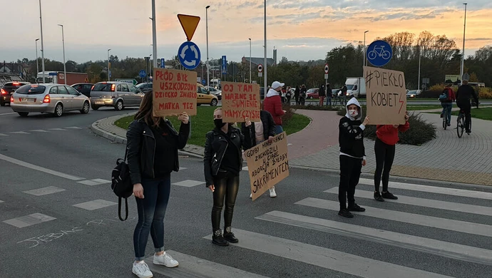 Nie ustają protesty. Tym razem zablokowano rondo Sulejowskie (GALERIA)