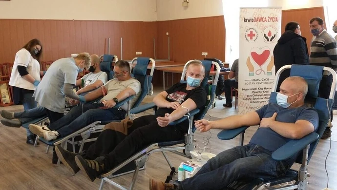 Oddali prawie 28 litrów krwi