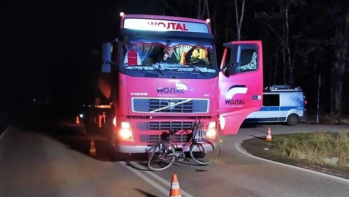 Zginęła rowerzystka potrącona przez tira