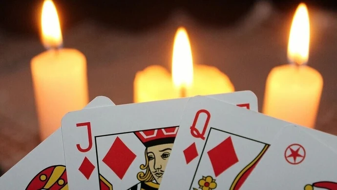 Wróżba andrzejkowa na rok 2021