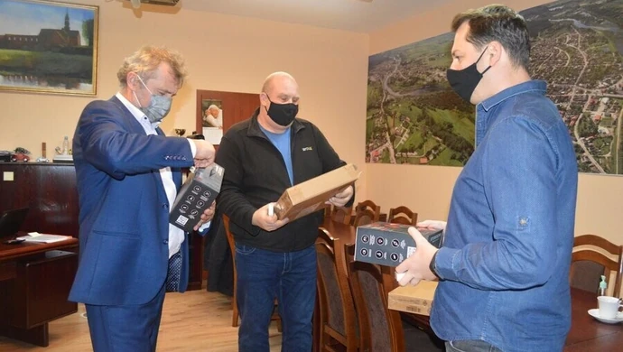 Kolejne komputery dla dzieci