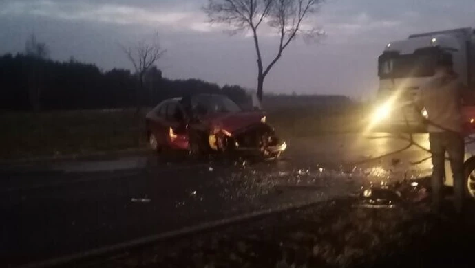 Kobieta ranna w wypadku na DK 91