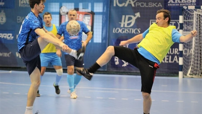 Barwil-Omega amatorskim mistrzem Piotrkowa w halowych rozgrywkach