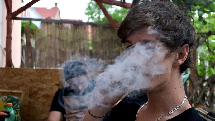 Policja rozbiła narkotykowy interes