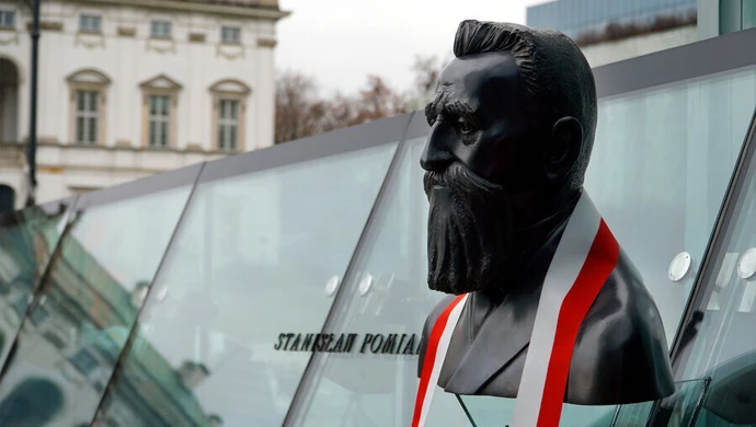 Popiersie wybitnego piotrkowianina przed Sądem Najwyższym