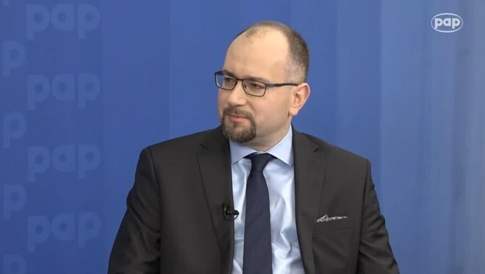 Raport PGNiG: z tytułu działalności spółki do samorządów trafia 200 mln zł rocznie