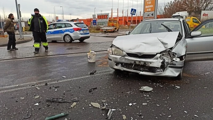 Wypadek na Sulejowskiej w wigilijne przedpołudnie