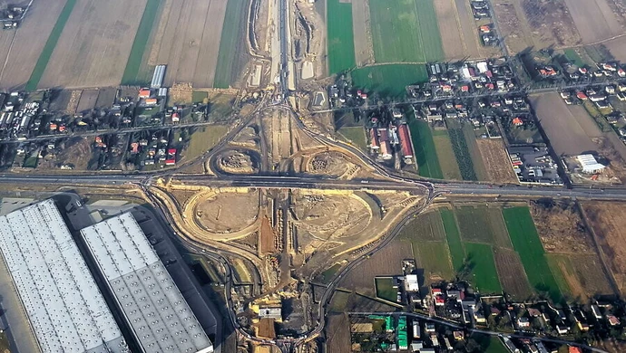 Gigantyczne rondo znika. Przez 2 godziny droga będzie zamknięta