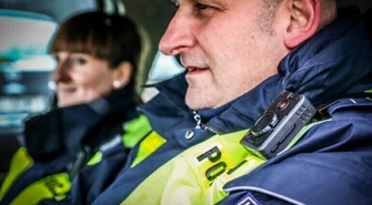 Interwencje będą rejestrowane. Policjanci z Piotrkowa dostaną kamerki nasobne