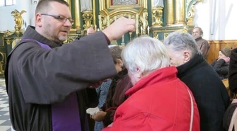 Dziś Środa Popielcowa, czyli początek Wielkiego Postu