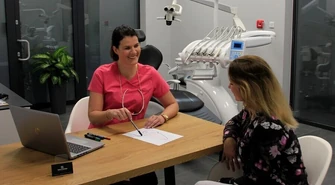 Czy zawsze wiem, co robi dentysta? Dialog stomatolog-pacjent kluczem do zdrowej jamy ustnej