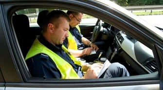 KGP: ruszyła ogólnopolska akcja "Prędkość". Na drogach m.in. policjanci z grup SPEED