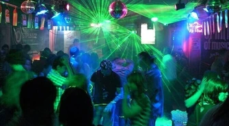 Piotrkowskie kluby zamknięte do odwołania