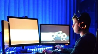 MEN: jeżeli zajdzie potrzeba, zmienimy przebieg roku szkolnego