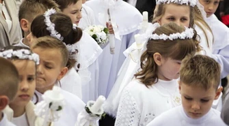 Pierwsze komunie święte dopiero po ustaniu zagrożenia