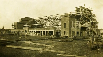 Hala Targowa &#8211; archiwalne zdjęcia z budowy