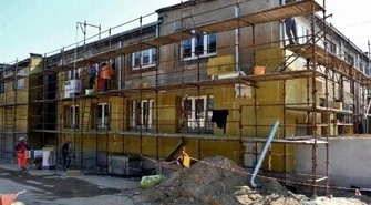 Piotrków. Zamurowa 1 w remoncie