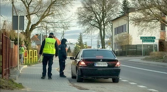 Mandat za wyjazd do rodziny samochodem w Święta?