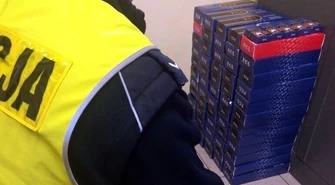 Odpowie za posiadanie narkotyków i papierosów bez akcyzy
