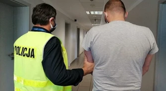 Zmieniał kody kreskowe, aby zaniżyć ceny