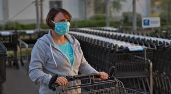 Znów więcej zdrowych niż zakażonych