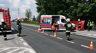 Śmiertelny wypadek w Kruszowie. Nie żyje rowerzysta [AKTUALIZACJA]