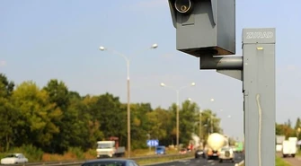 Liczba mandatów z fotoradarów wzrosła o 66%