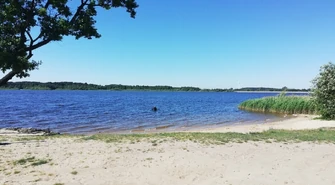 Zalew Cieszanowicki z ratownikami WOPR