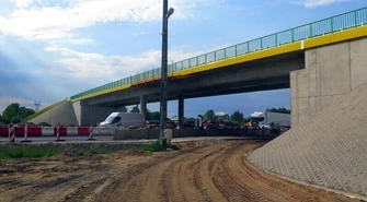 Drogi dojazdowe do budowy autostrady - naprawią czy nie?