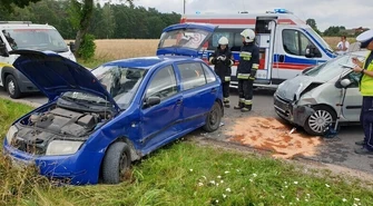 Dwa samochody zderzyły się w Nowej Wsi