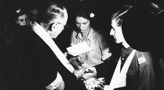 Jeden z najsłynniejszych księży z Powstania Warszawskiego był duszpasterzem piotrkowskiej młodzieży