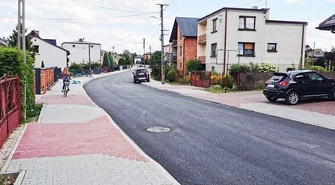 Trwa rozbudowa ul. Gazomskiej w Woli Moszczenickiej