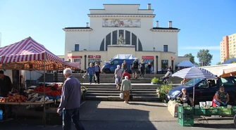 Kolejne organizacje włączają się w spór o targowisko miejskie