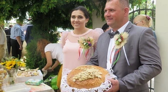 Msza dziękczynna w Czarnocinie. Rolnicy dziękowali za plony