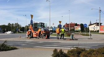 Naprawiają ul. Curie-Skłodowskiej przy wjeździe na Rondo Sulejowskie