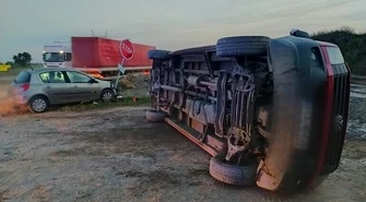 Kobieta ranna w wypadku na DK1