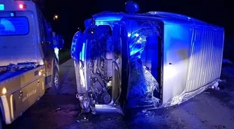 Uderzył w ogrodzenie i uciekł z miejsca wypadku